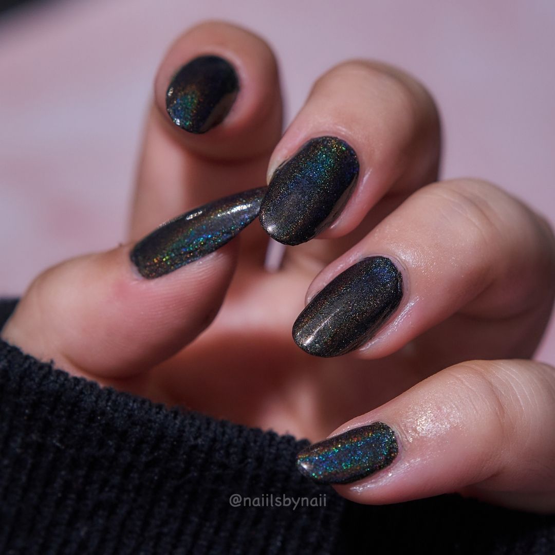Lights Off, Holo On