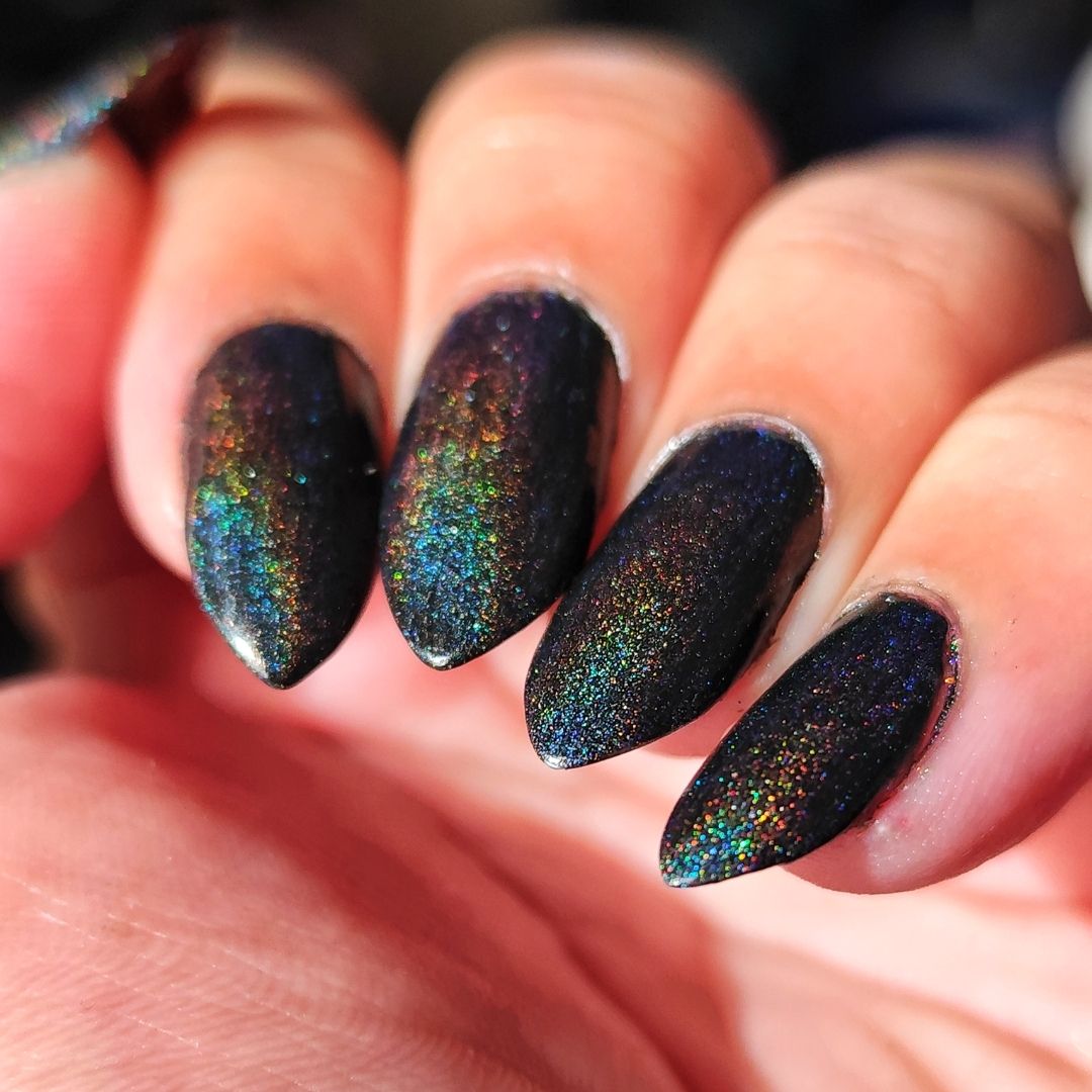 Lights Off, Holo On
