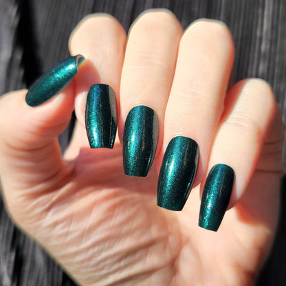 Australian-made cruelty-free emerald nail polish