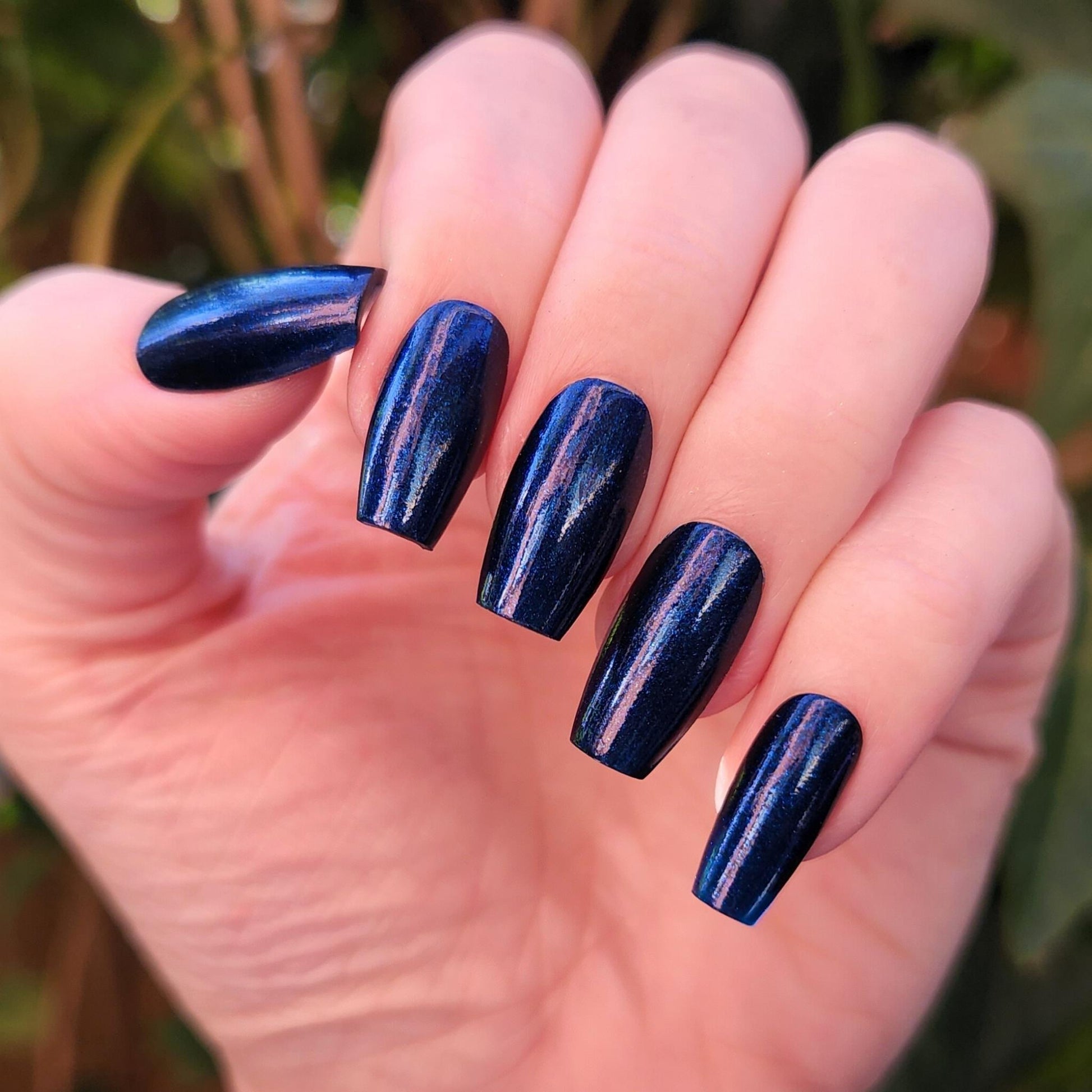 Non-toxic deep blue jelly polish from indie brand